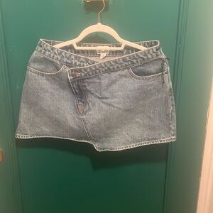 Future collective drop Kahlana Barfield Brown